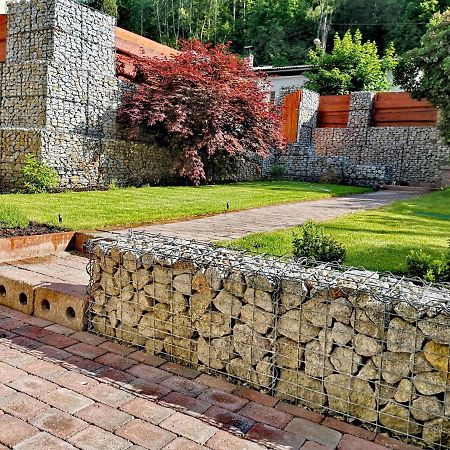 Prazdninovy Dum Valdik Loket Exterior foto
